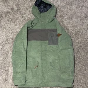 10k Dakine Elsman Snowboard Jacket (Men’s Large)